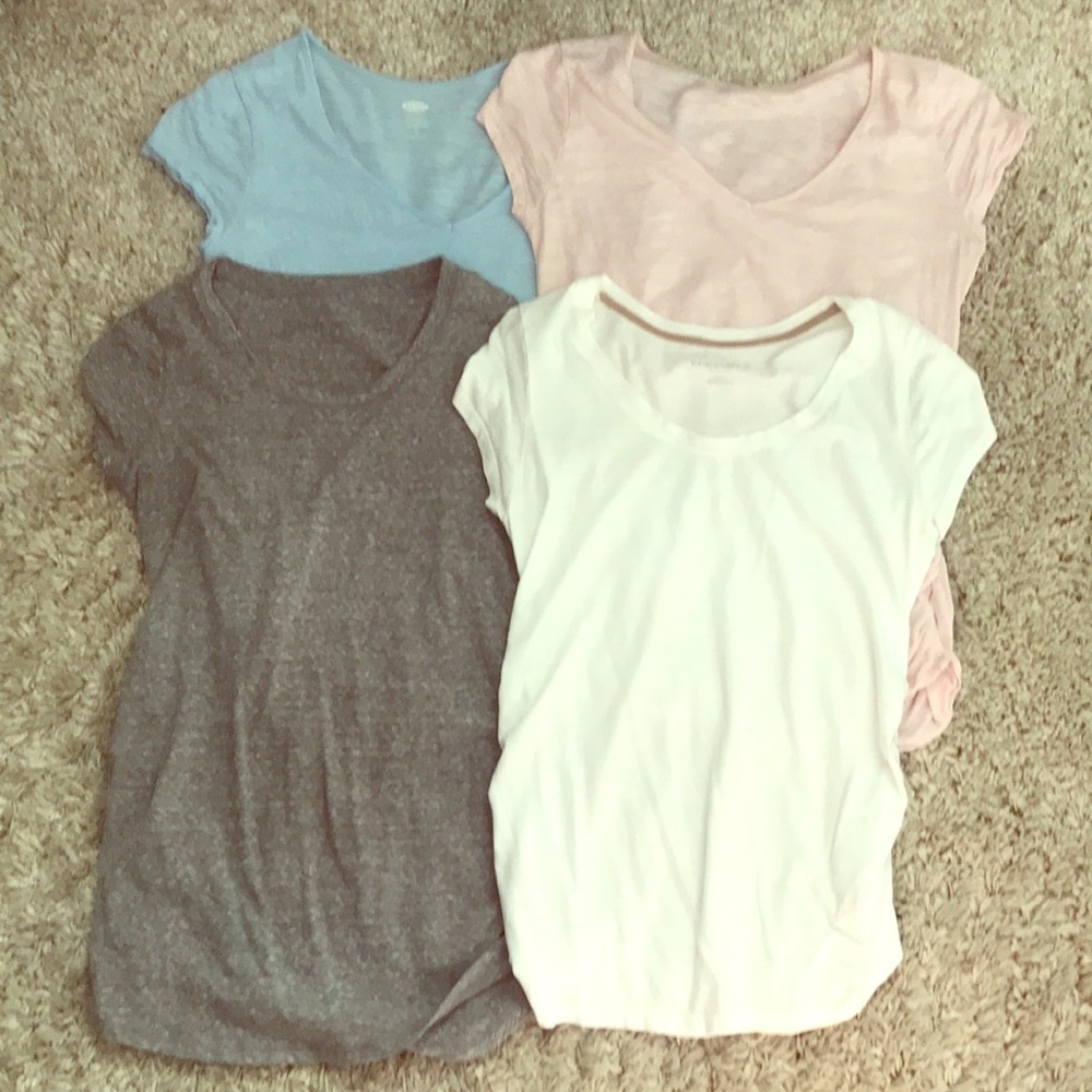 Lot of 4 maternity tees - size S/M/L